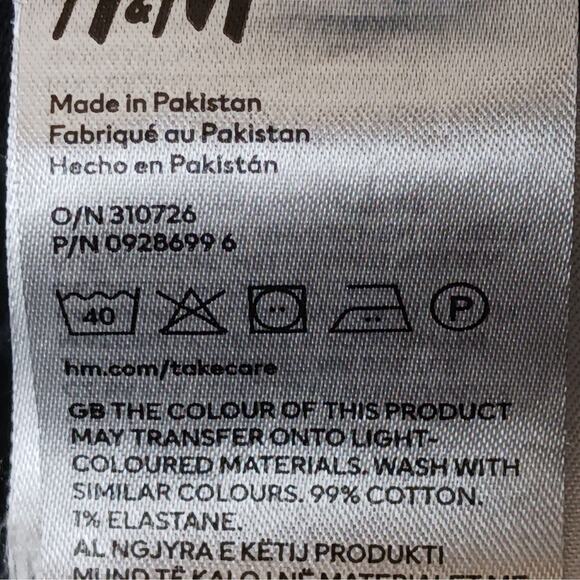 H&M Girls Wide High Waist Jeans Size 14 Black Faded Distressed Slit Denim - Picture 9 of 12